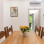Rosa House *